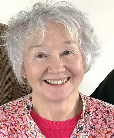 Profile Picture of Jen May